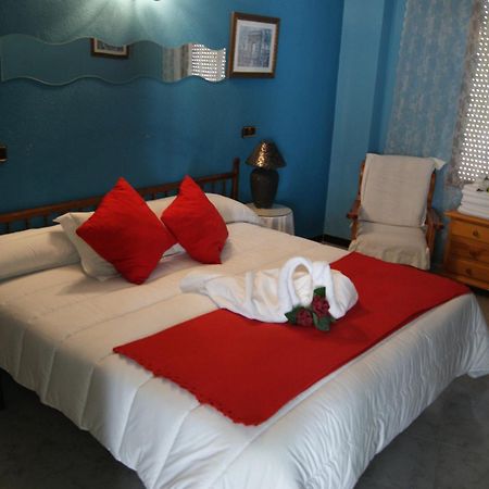 Hotel Vazquez Diaz Nerva Eksteriør billede